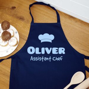 personalised apron for children that you can get their names printed on and with the words assistant chef